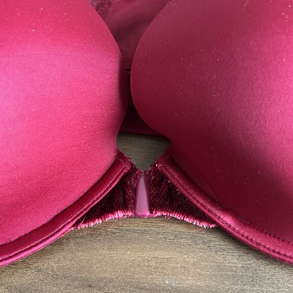 NWT Victoria’s Secret Bra 38D - Picture 3 of 6